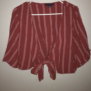 American Eagle crop top